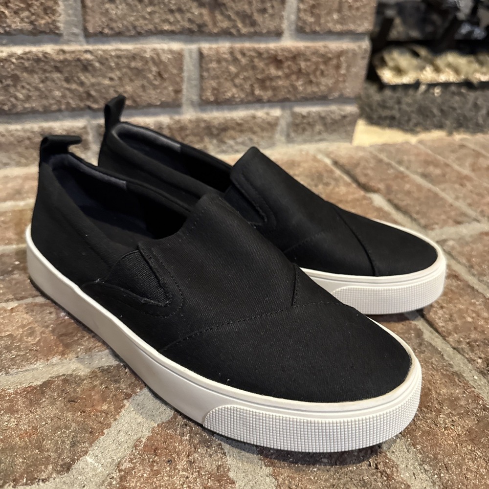 Nordstrom Rack Finegan Slip-on Sneaker Shoes Men's Black‎ Size US 6M #332